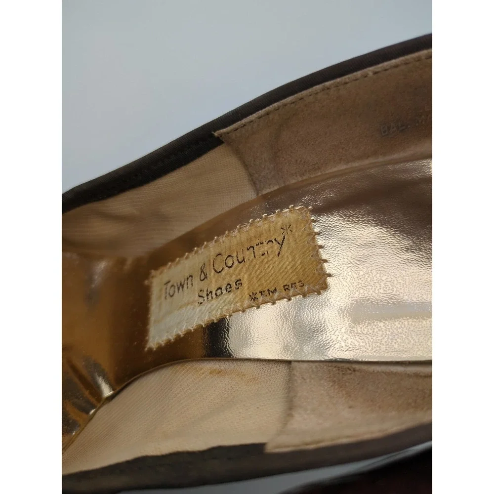 Vtg Town And Country Faux Alligator Block Heeled Pumps Womens 8 AA Brown Leather